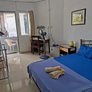 langkawi-art-village-budget-rooms.tophotelslangkawi.com/