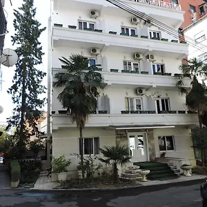 *** فندق La Favorita ألبانيا